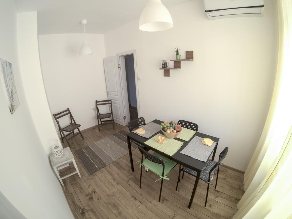 Graf Ignatiev - 3Br Apart Sofia Luaran gambar